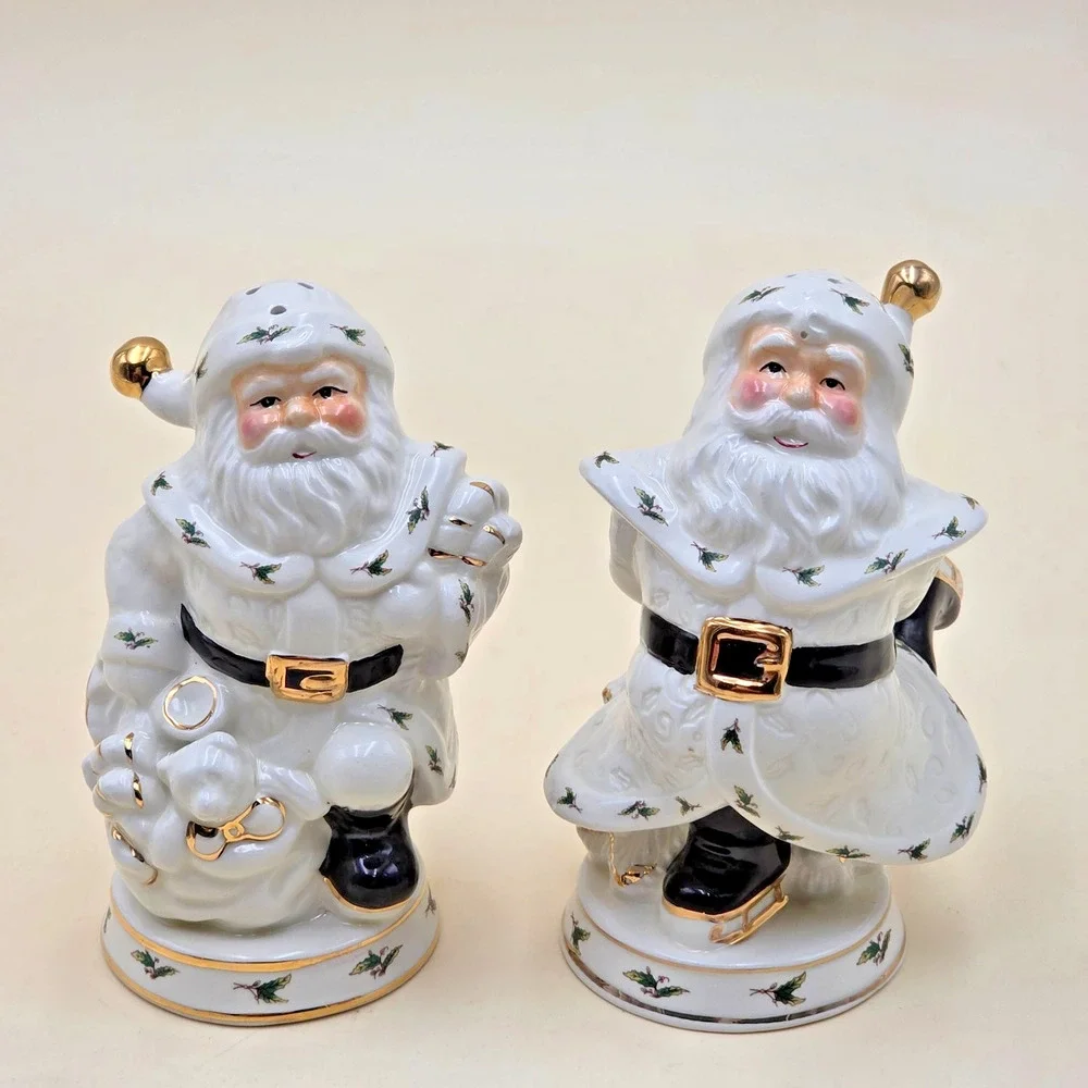 Holly Holiday Santa Ceramic Salt & Pepper Shakers Gold Trim Home Vintage 1999